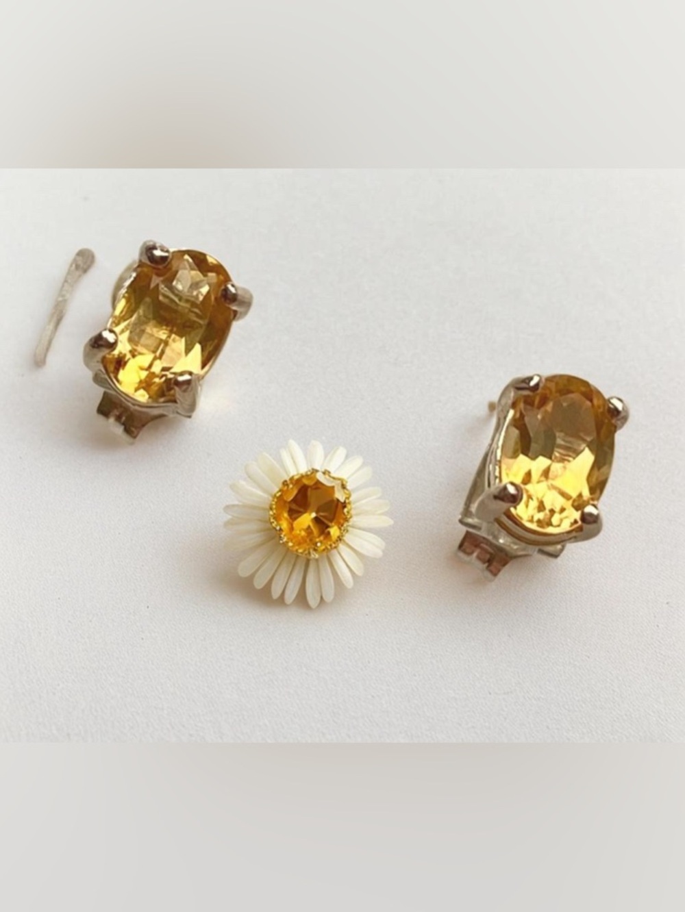 Simple Citrine oval cut Stud Earrings set in Sterling Silver - Picture 5 of 5